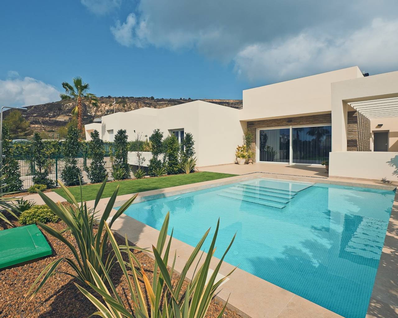 Chalet independiente · Nueva construcción  · Algorfa · La Finca golf resort