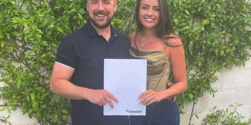 Felicidades a Sheridan y Jemima