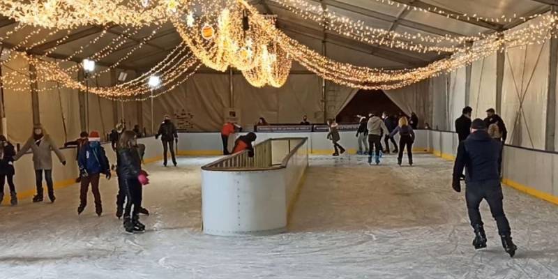 TORREVIEJA ICE SKATING RINK NOW OPEN!...
