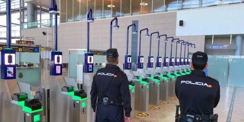 Spanje geeft Britse burgers groen licht om snelle eGates te gebruiken