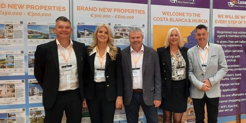 Exposición Un lugar bajo el sol Manchester 2026