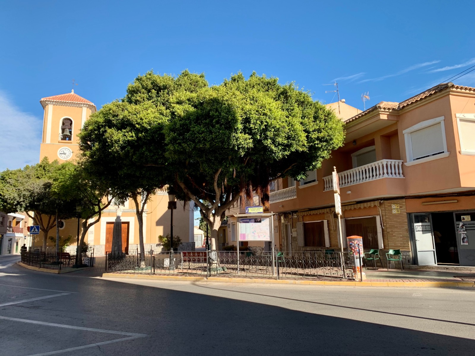 Villa en venta en Los Alcázares zona Dolores de Pacheco